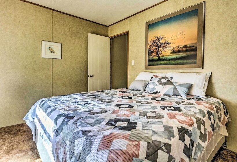 Cozy Gulf Breeze Home, 3 Mi To East Bay!