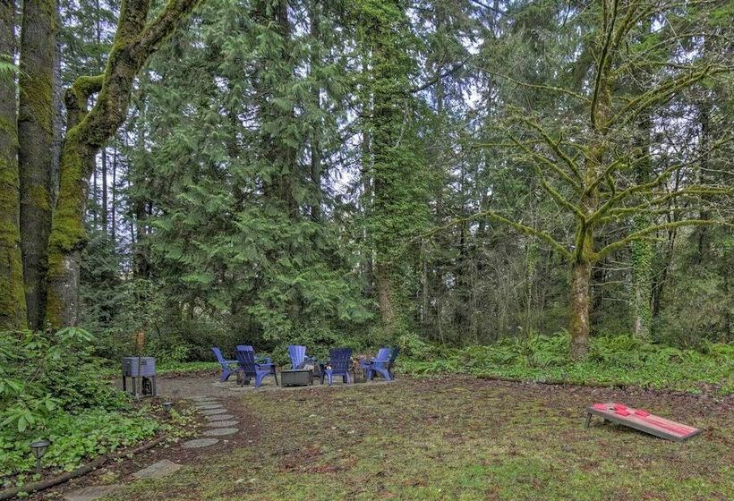 Cozy Seabeck Hideaway W/ Hot Tub & Fire Pits