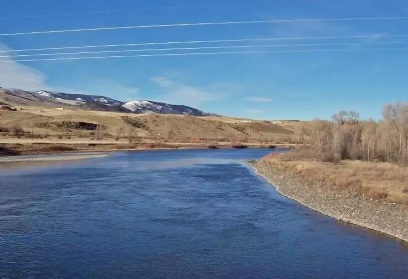Emigrant Cabin On 10 Acres W/ Bbq & Peaceful Views