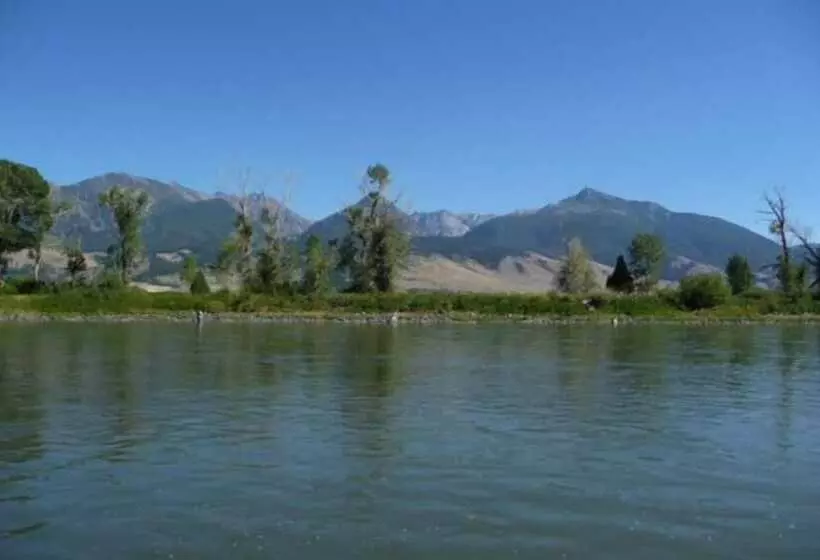 Emigrant Cabin On 10 Acres W/ Bbq & Peaceful Views