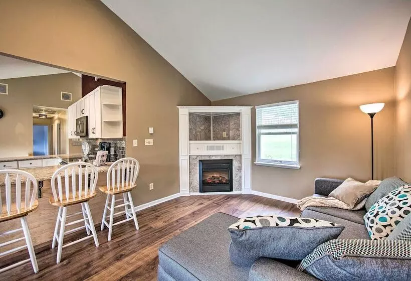 Family Friendly Coatesville House W/ Fire Pit