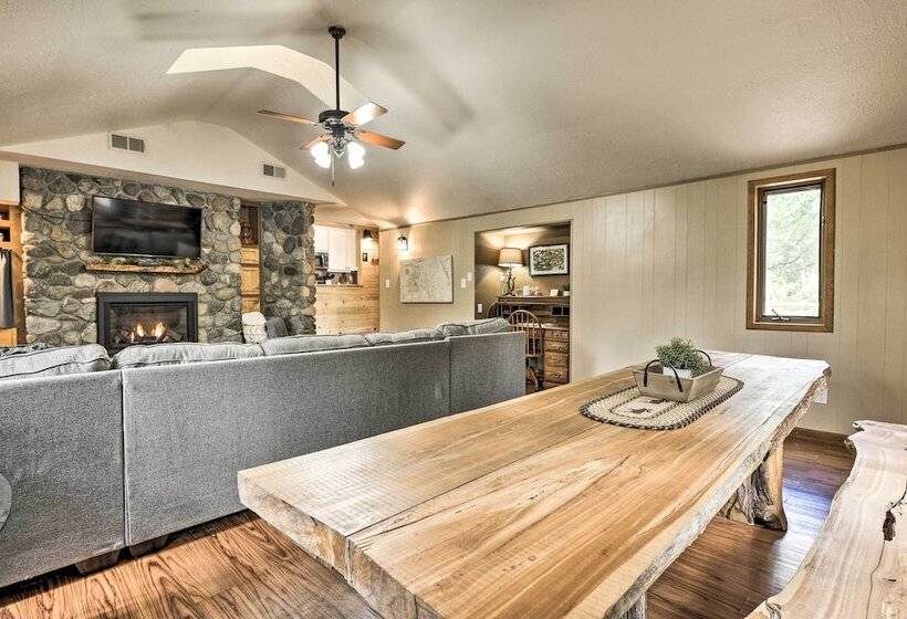 Family Friendly House: Fish, Hike, Bike & More!