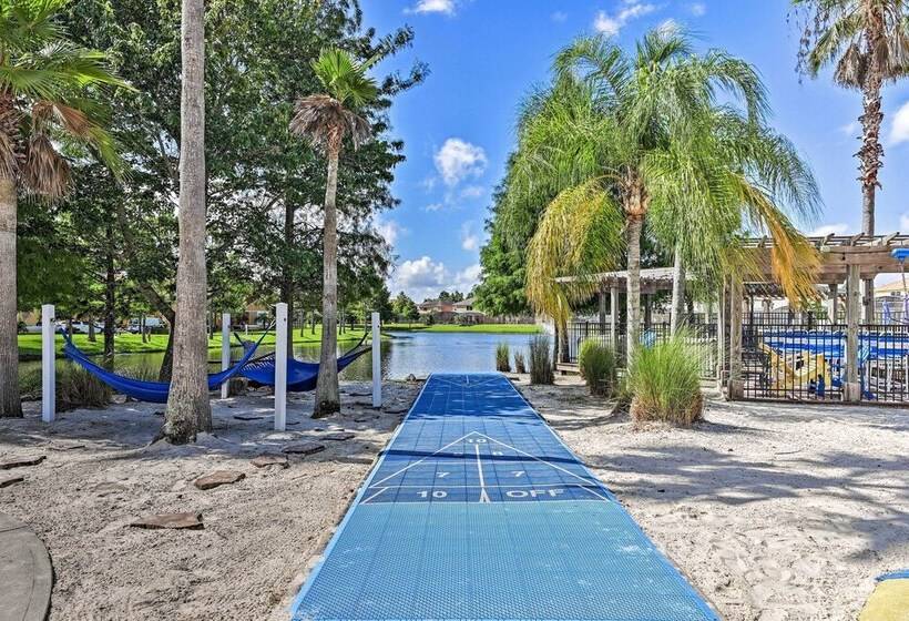 14 Mi To Disney Parks: Spacious Kissimmee Home