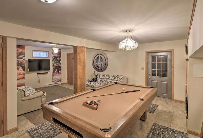 Home W/ Hot Tub, Fire Pit, Koi Pond: Walk To Lake!