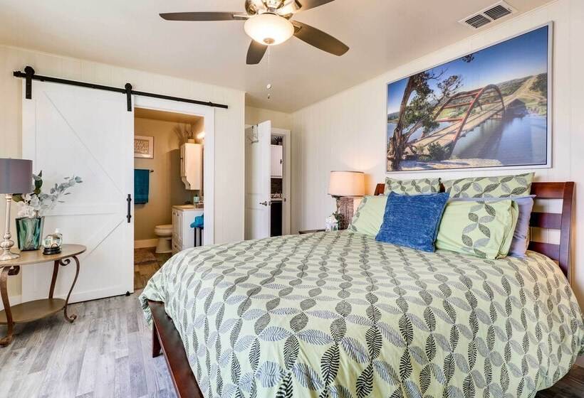 Lake Buchanan Island Hideaway W/ Private Beach!