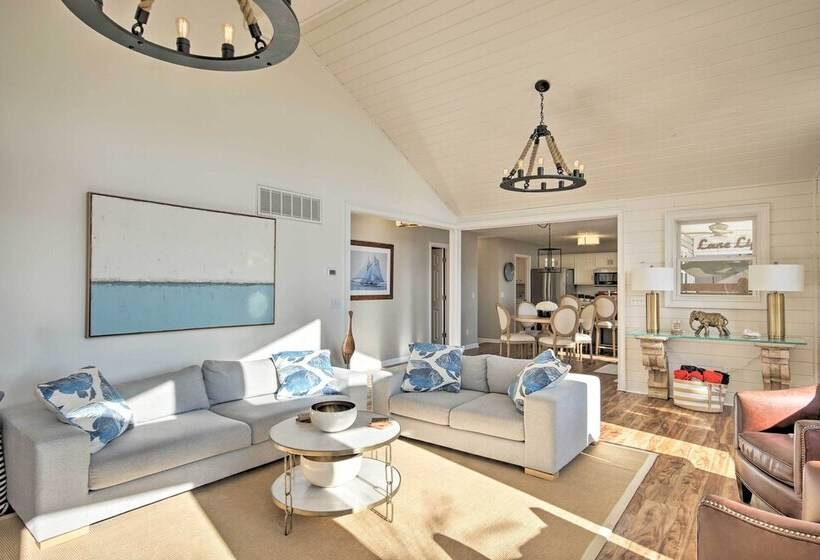 Waterfront Retreat W/ Dock & Deck On Lake Murray!