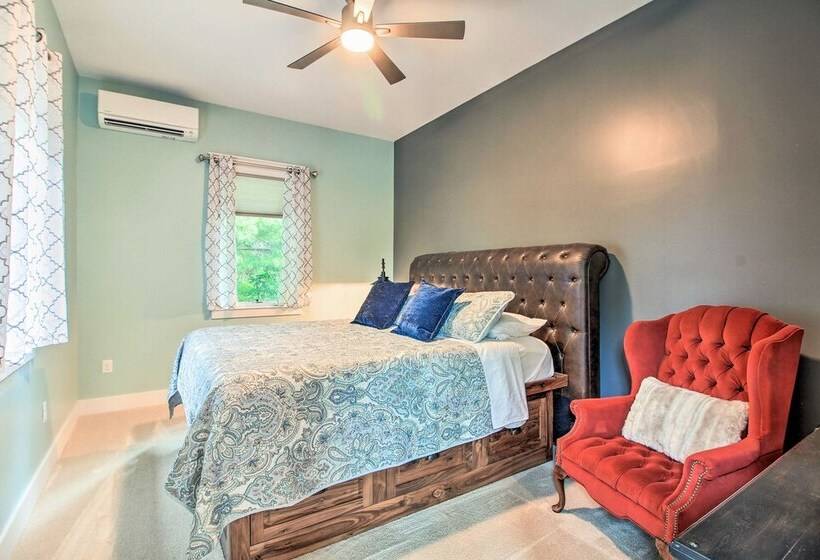 Lakefront Home W/ Private Dock ~ 15 Mi To Walker