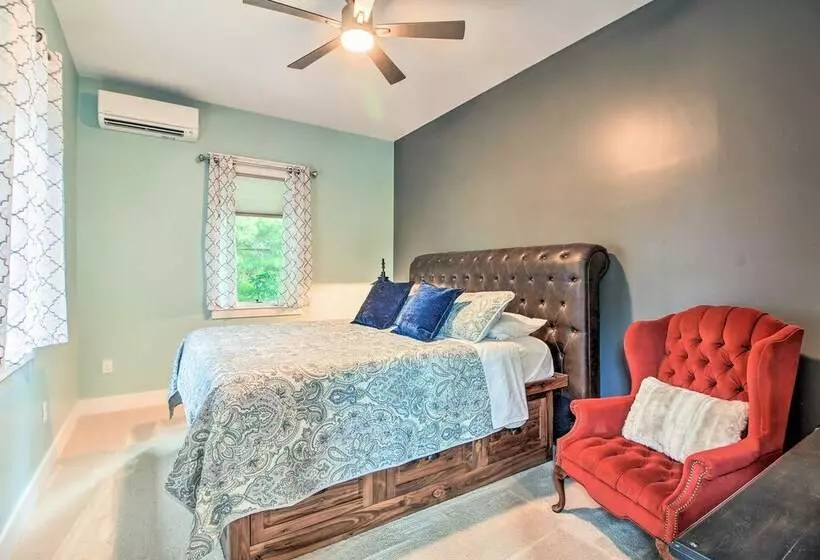 Lakefront Home W/ Private Dock ~ 15 Mi To Walker