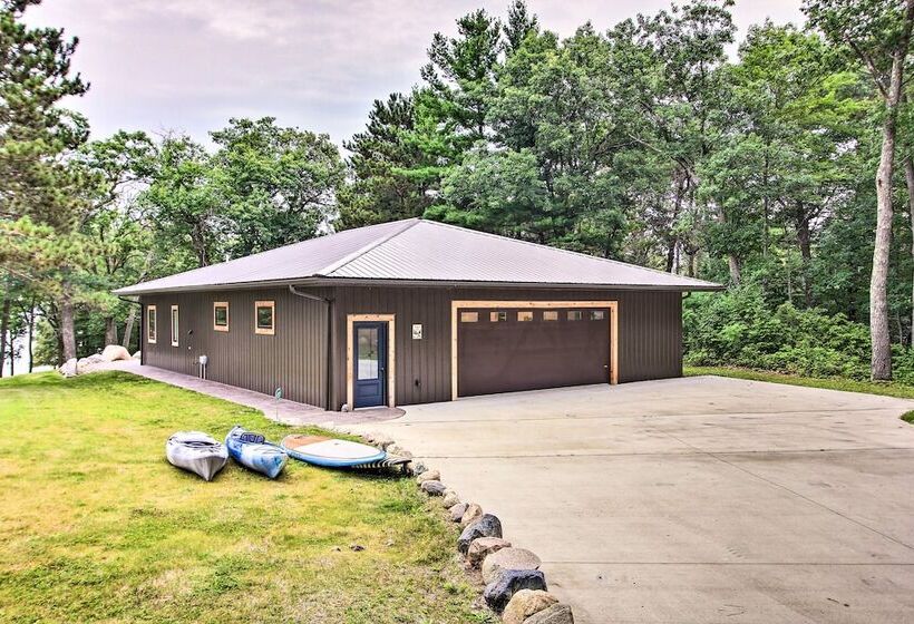 Lakefront Home W/ Private Dock ~ 15 Mi To Walker