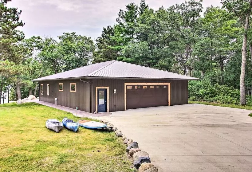 Lakefront Home W/ Private Dock ~ 15 Mi To Walker