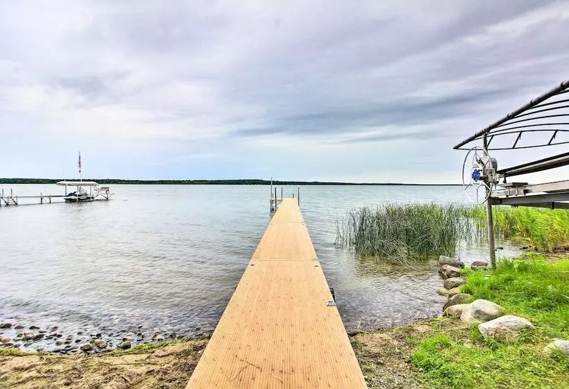 Lakefront Home W/ Private Dock ~ 15 Mi To Walker