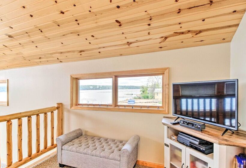 Lakefront Motley Home W/ Private Dock & Fire Pit!