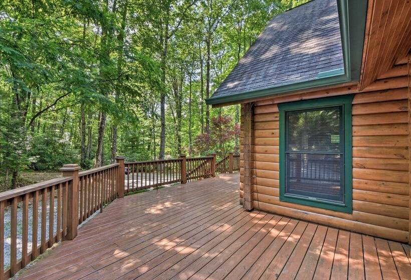 Sapphire Log Cabin W/ Wraparound Deck + Fire Pit!