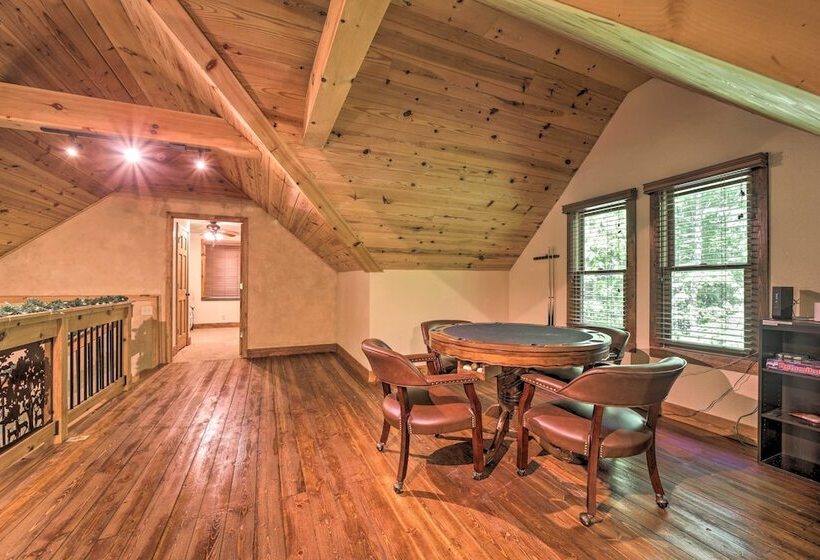 Sapphire Log Cabin W/ Wraparound Deck + Fire Pit!