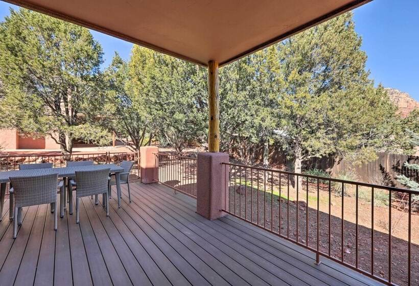Luxury Sedona Living: Remodeled W/ Red Rock Views!
