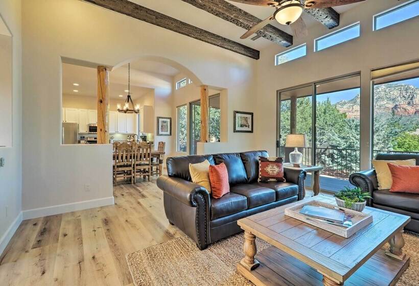 Luxury Sedona Living: Remodeled W/ Red Rock Views!