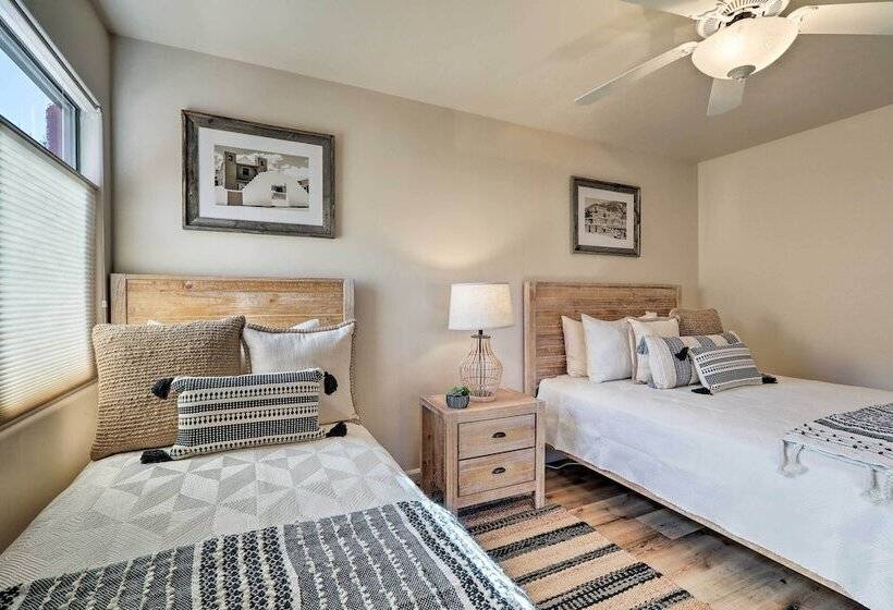 Luxury Sedona Living: Remodeled W/ Red Rock Views!