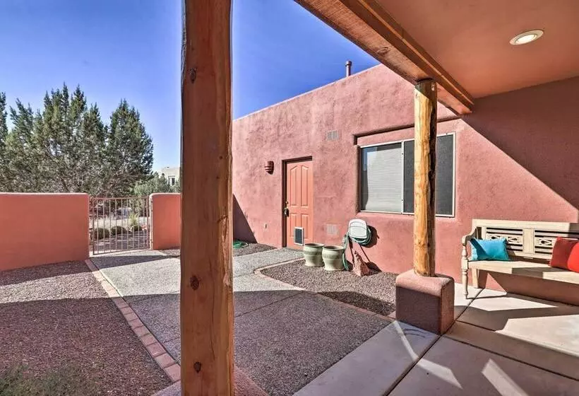 Luxury Sedona Living: Remodeled W/ Red Rock Views!