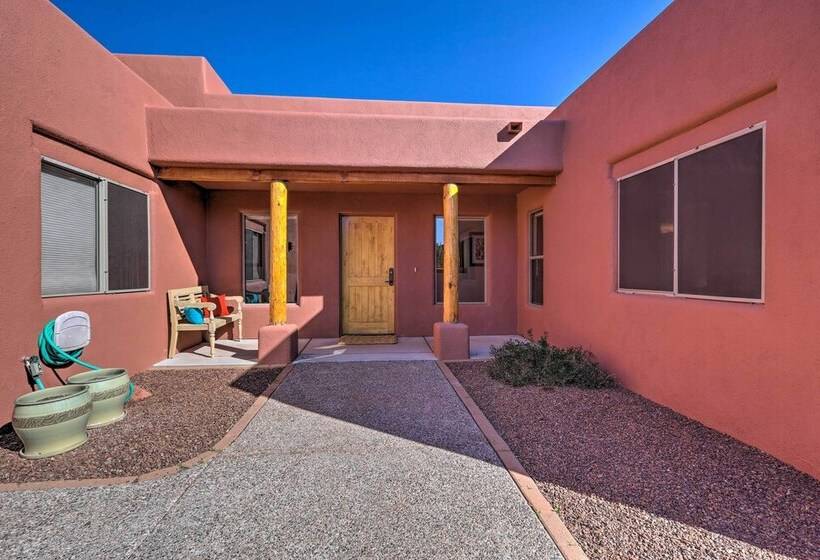 Luxury Sedona Living: Remodeled W/ Red Rock Views!