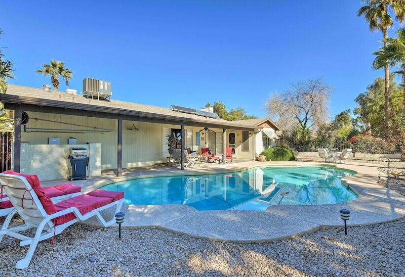 Mesa Home W/ Pool ~ 7 Mi To Riparian Preserve!