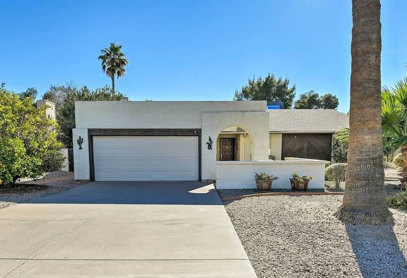 Mesa Home W/ Pool ~ 7 Mi To Riparian Preserve!