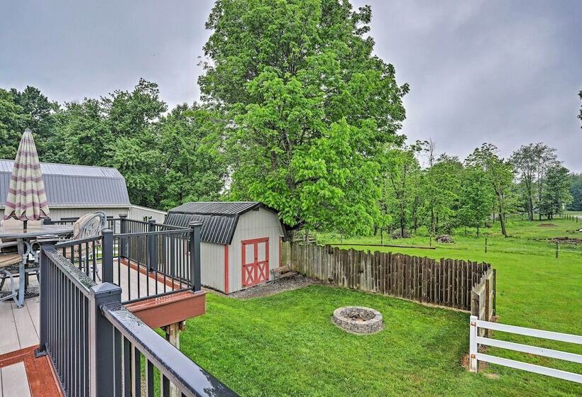 Millersburg Home W/ Covered Porch & Fire Pit!