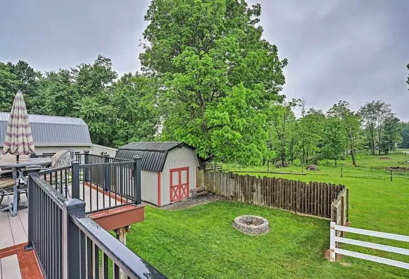 Millersburg Home W/ Covered Porch & Fire Pit!