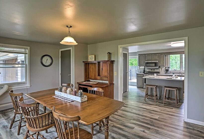 Millersburg Home W/ Covered Porch & Fire Pit!