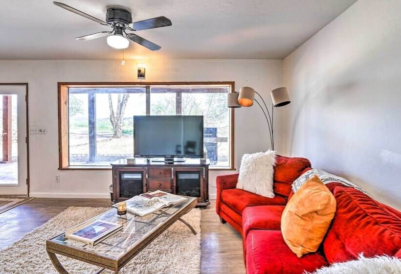 Pet Friendly Chino Valley Cabin W/ Game Room!