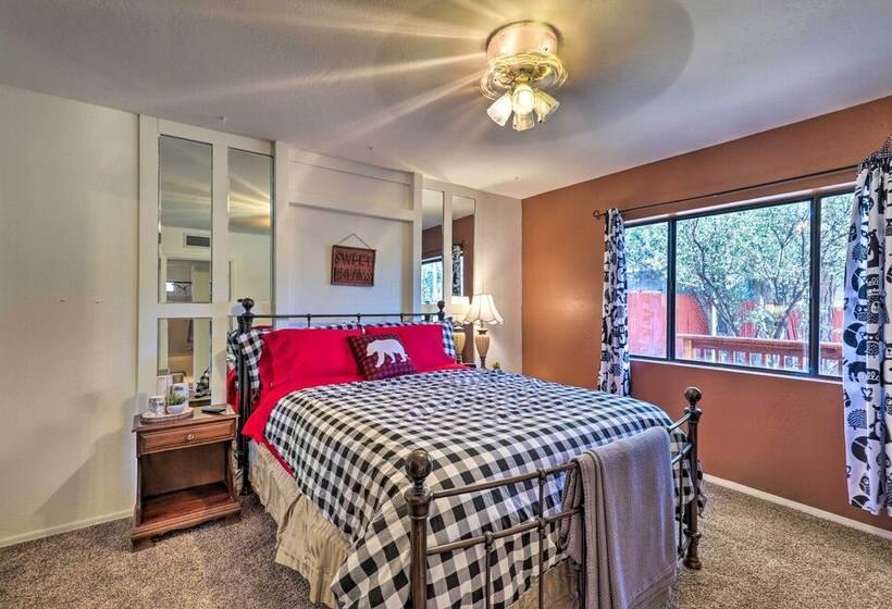 Prescott Cabin W/ Gas Grill ~ 3 Mi To Downtown!