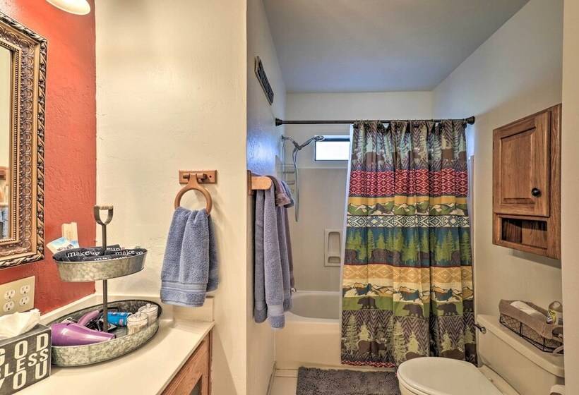 Prescott Cabin W/ Gas Grill ~ 3 Mi To Downtown!