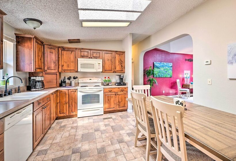 Red Feather Lakes Cabin W/ Wraparound Deck!