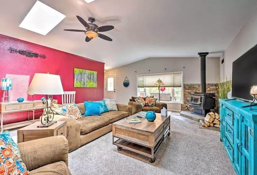 Red Feather Lakes Cabin W/ Wraparound Deck!