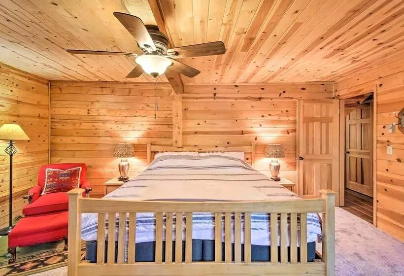 Pinetop Lakeside Cabin W/ Deck: Hike, Ski & Golf