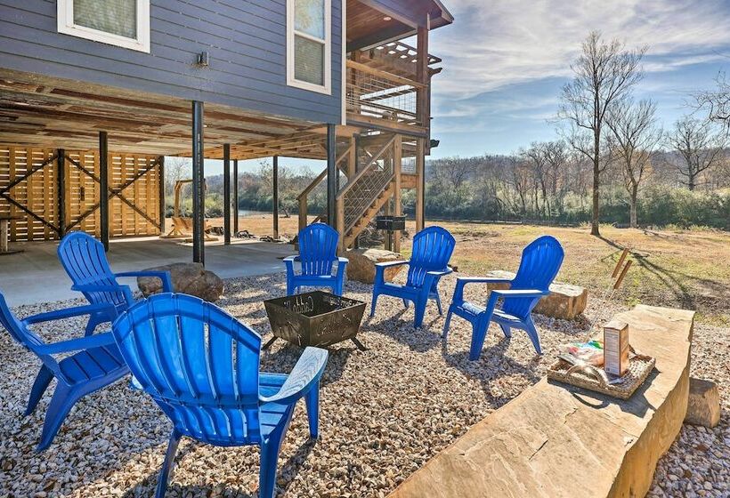 River Time Cabin W/ Games + Outdoor Oasis!