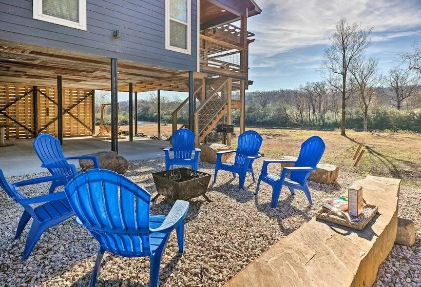 River Time Cabin W/ Games + Outdoor Oasis!