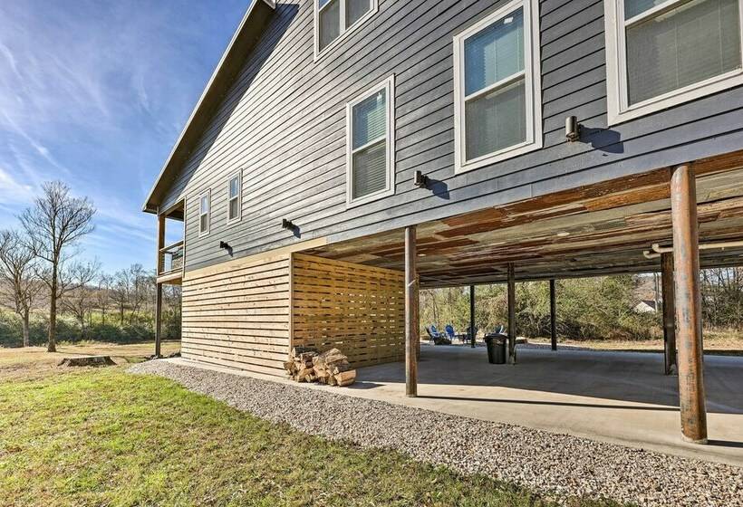 River Time Cabin W/ Games + Outdoor Oasis!