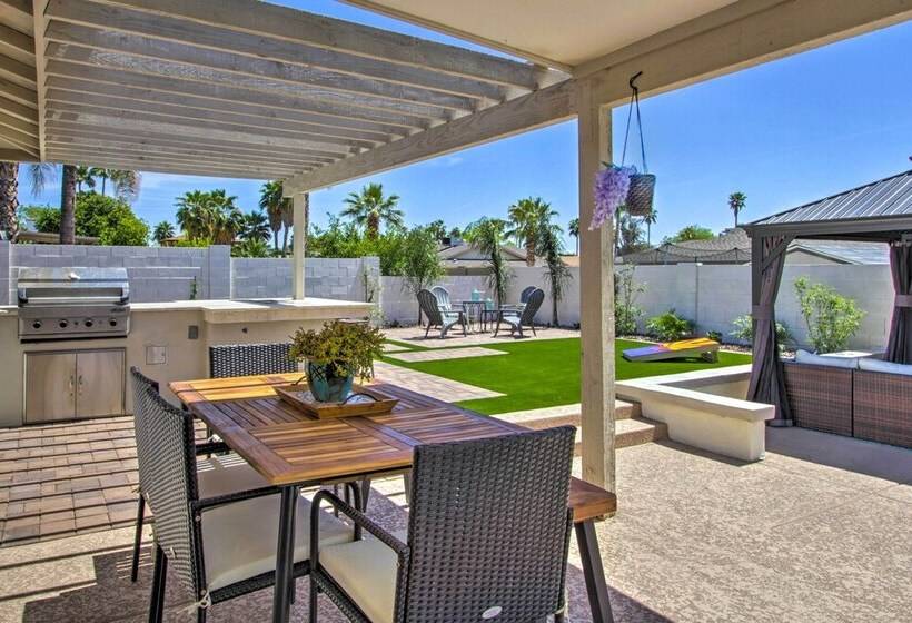 Pet Friendly Scottsdale Oasis W/ Pool & Bbq!