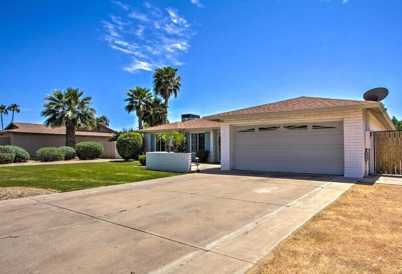 Pet Friendly Scottsdale Oasis W/ Pool & Bbq!