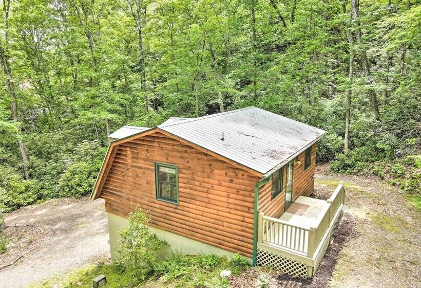 Fire Pit & Forest Views: Secluded Murphy Cabin!
