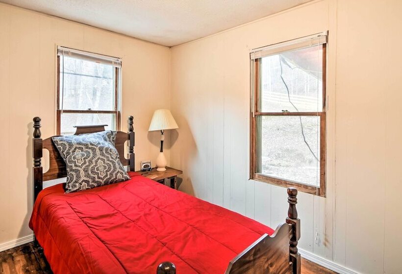 Smoky Mtn. Cabin W/deck & Grill   Mins To At!