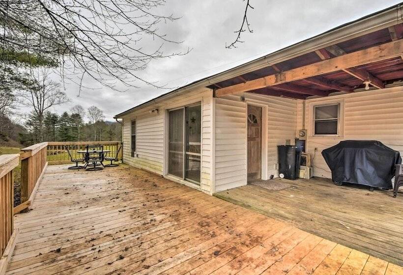 Smoky Mtn. Cabin W/deck & Grill   Mins To At!