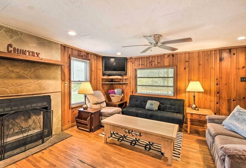 Smoky Mtn. Cabin W/deck & Grill   Mins To At!