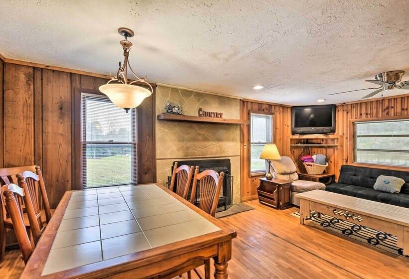 Smoky Mtn. Cabin W/deck & Grill   Mins To At!