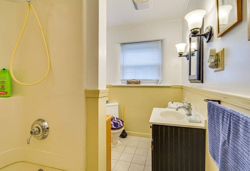 Sodus Point Vacation Rental: Steps To Lake Ontario