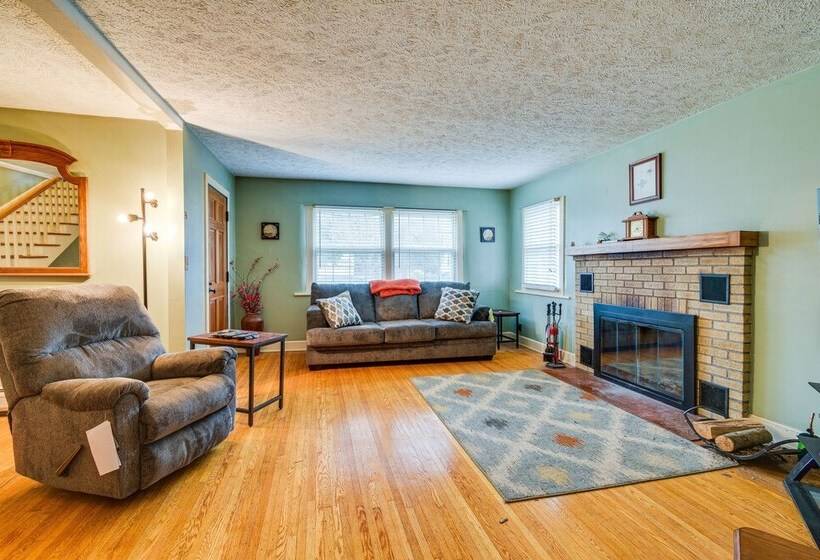 Sodus Point Vacation Rental: Steps To Lake Ontario