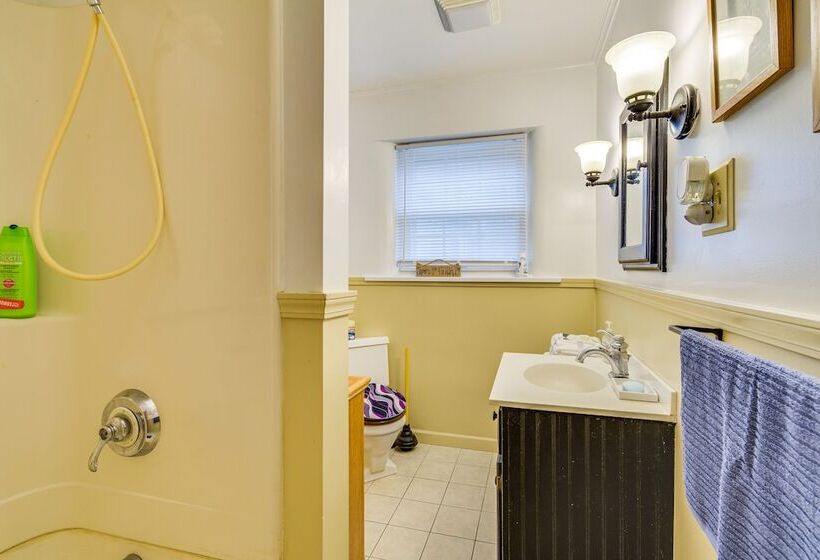 Sodus Point Vacation Rental: Steps To Lake Ontario