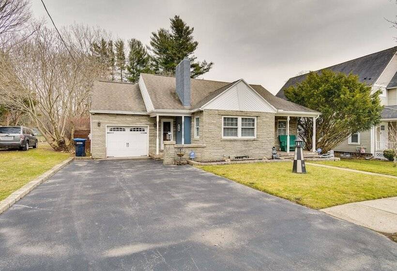 Sodus Point Vacation Rental: Steps To Lake Ontario