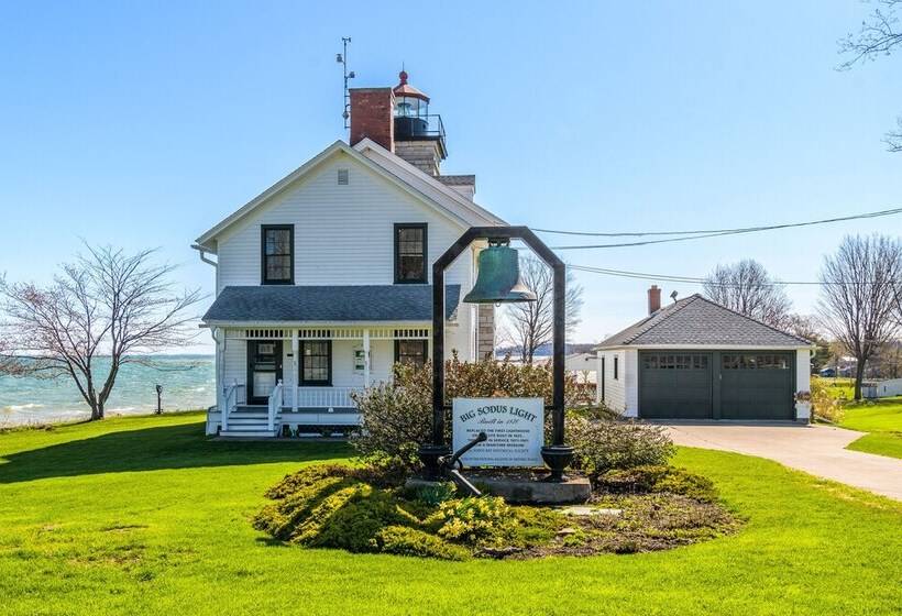 Sodus Point Vacation Rental: Steps To Lake Ontario