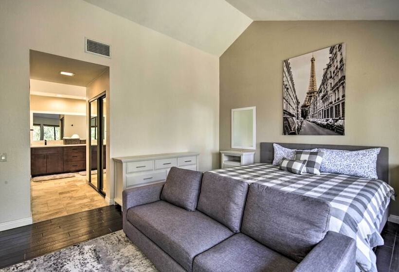 Spacious El Cajon Villa   14 Mi To Downtown!